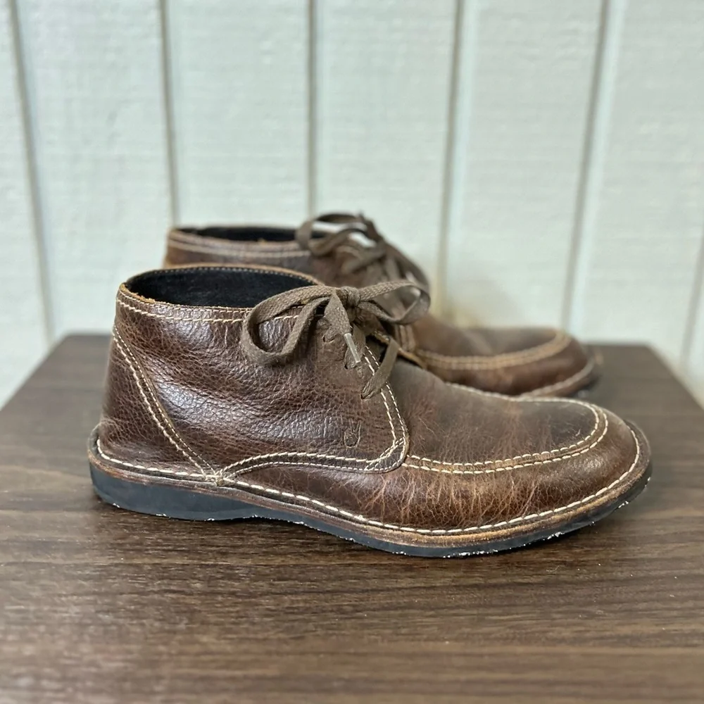John Varvatos Leather Chukka Boots, size 8.5.